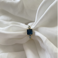 Evy ring