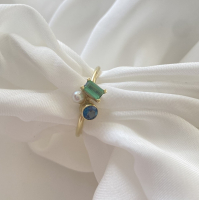 Daphne ring